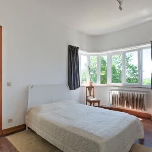 Dieweg - Magnifique maison moderniste avec garage.