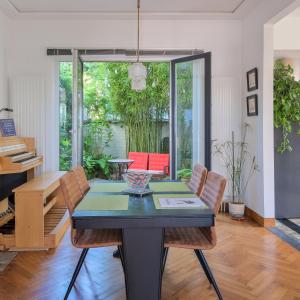 Dieweg - Magnifique maison moderniste avec garage.