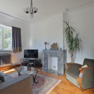 Dieweg - Magnifique maison moderniste avec garage.