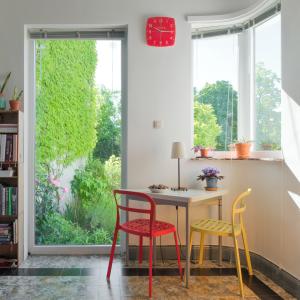 Dieweg - Magnifique maison moderniste avec garage.