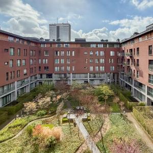 Petit Sablon / Magnifique Rez ±145m², 3ch, terrasse 15m²