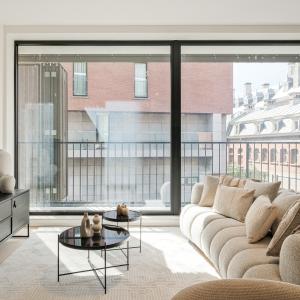 Petit Sablon / Magnifique Rez ±145m², 3ch, terrasse 15m²