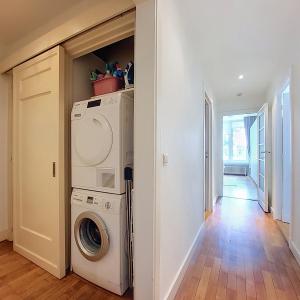 Chatelain : Superbe appartement meublé 2 chambres + terrasse
