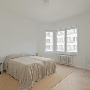 Square Marie Louise - Appartement 113m² rénové 2ch 