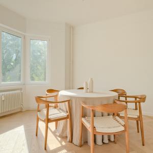 Square Marie Louise - Appartement 113m² rénové 2ch 