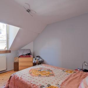 Saint-Gilles : Magnifique maison 4 chambres, cour, parking 