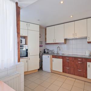 Saint-Gilles : Magnifique maison 4 chambres, cour, parking 