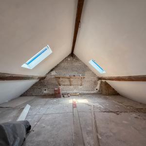 Saint-Gilles : Magnifique maison 4 chambres, cour, parking 