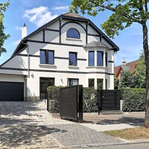 Prince d’Orange : Sublime villa de 1930 entièrement rénovée