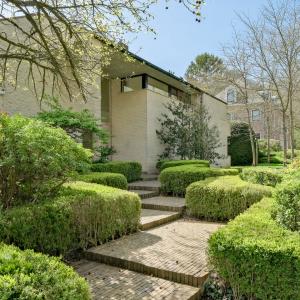 Fort Jaco: magnifique villa de ± 453 m² sur 15 ares - 5 ch.