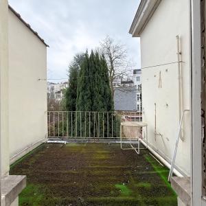 Pl. Brugmann - Maison bourgeoise de ± 580 m² bruts & jardin 
