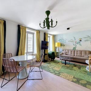 Royale / Congrès : Bel appartement meublé