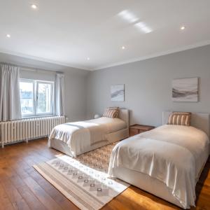 Sq. Marie-Louise : Magnifique maison de maitre 8ch + jardin