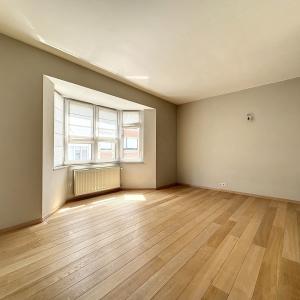 Pl. Brugmann/Châtelain : Superbe duplex 4 chambres 