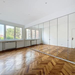 Churchill, spacieux appartement rénové 3 ch
