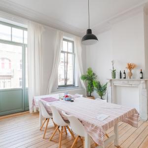 Etangs d'Ixelles : Appartement 2ch + balcon