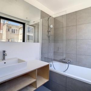 Couronne : Bel appartement récent 1 chambre + terrasse