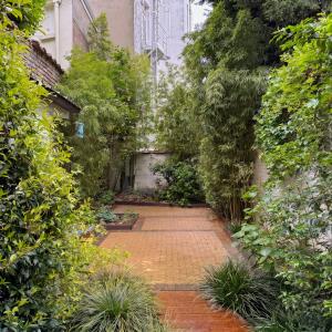 Louise/Bailli - Maison bourgeoise de ± 321 m² + jardin 