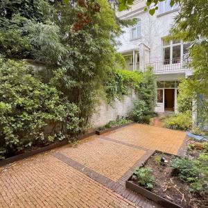 Louise/Bailli - Maison bourgeoise de ± 321 m² + jardin 