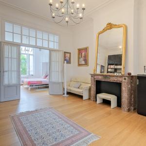 Place Brugmann, sublime triplex 3 ch  rénové avec terrasse