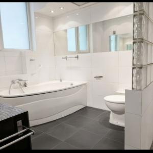 Place Stéphanie: Magnifique appartement 3 chambres de 220 m²