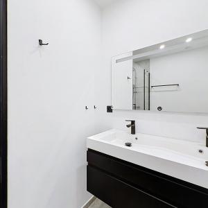 Churchill / Molière : Superbe appartement remis à neuf