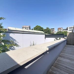 Cottages : Belle maison mitoyenne + terrasses + jardin