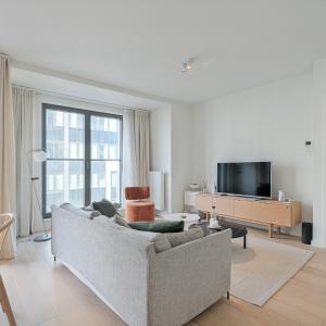 Cinquantenaire: magnifique appt 2020, terrasse et parking 