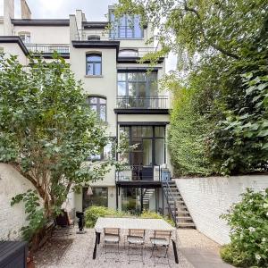 Place Brugmann - Magnifique immeuble de rapport (4unités).