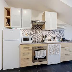 Haut de Saint-Gilles : Beau studio meublé
