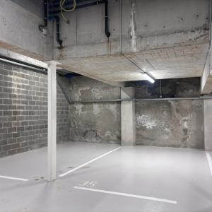Av. Molière 113-115 - Emplacement de parking 