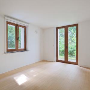 Sq. Marie-Louise: beau duplex + jardin, profession libérale
