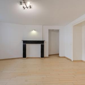 Sq. Marie-Louise: beau duplex + jardin, profession libérale