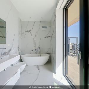 Cond'Or : Penthouse neuf d'exception 3 ch. + 75 m² terrasses