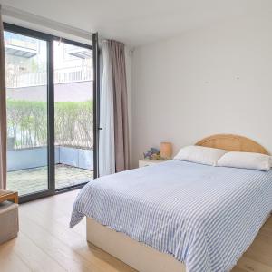 Fernand Coq: Bel appartement 1 chambre, terrasse et jardin