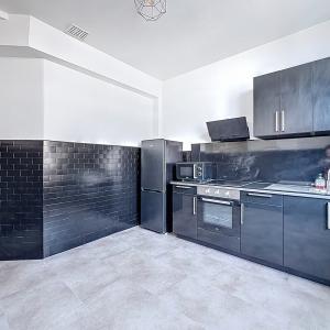 Boulevard Waterloo : Bel appartement meublé de 2 chambres