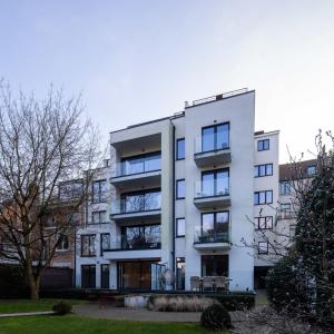 RDC - 2 chambres avec terrasse et jardin au cœur de Brugmann