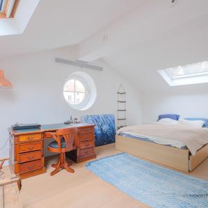 Magnifique triplex 4 chambres avec jardin et parking
