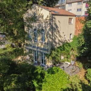 Magnifique triplex 4 chambres avec jardin et parking