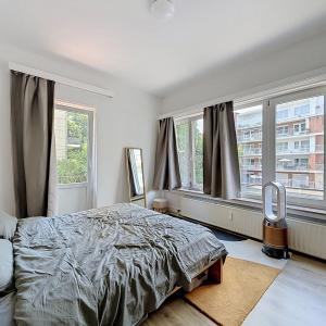 Altitude 100/Molière : Bel appartement de 2 chambres rénové