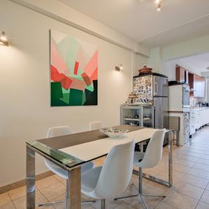 Churchill/Cavell - Appart ± 180 m² avec terrasses et garage.