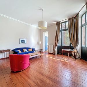Etangs d'Ixelles / Louise : Bel appartement de caractère