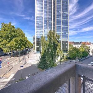 Etangs d'Ixelles / Louise : Bel appartement de caractère