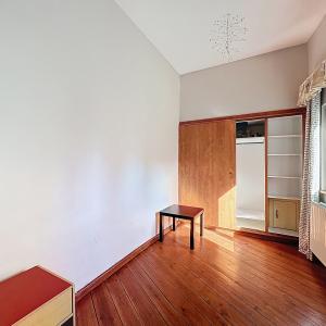 Etangs d'Ixelles / Louise : Bel appartement de caractère