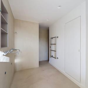 Louise /Abbaye : Somptueux appartement caractère remis à neuf
