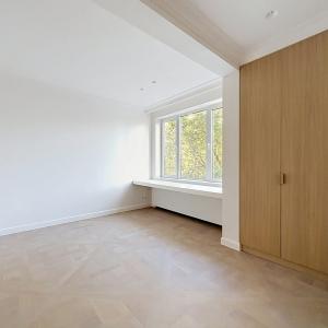 Louise /Abbaye : Somptueux appartement caractère remis à neuf
