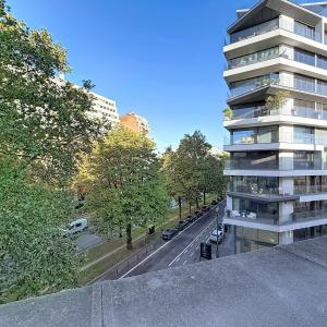 Louise /Abbaye : Somptueux appartement caractère remis à neuf