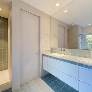 Louise /Abbaye : Somptueux appartement caractère remis à neuf