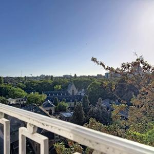 Louise /Abbaye : Somptueux appartement caractère remis à neuf