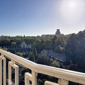 Louise /Abbaye : Somptueux appartement caractère remis à neuf